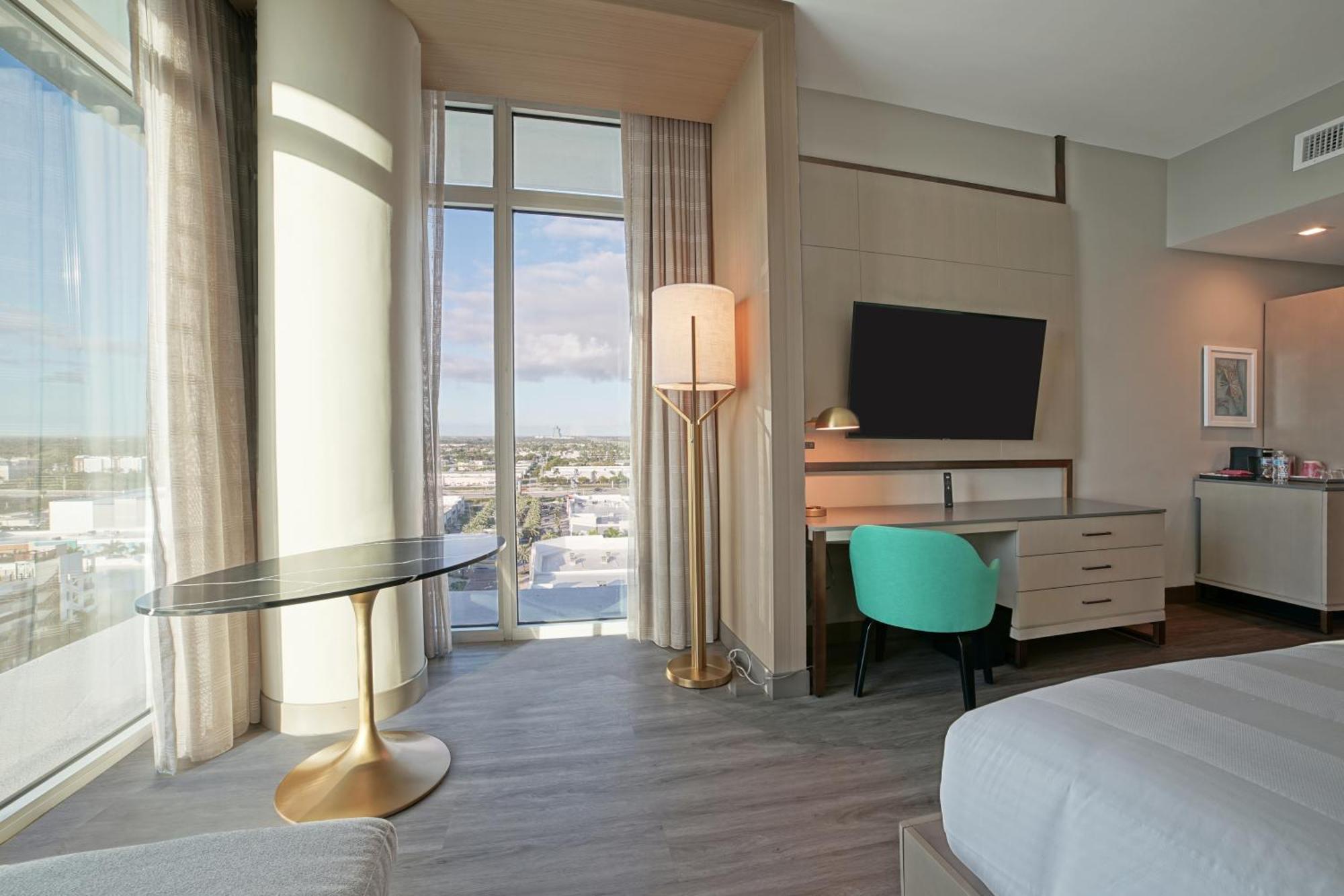 Marriott Fort Lauderdale Airport デイニア・ビーチ エクステリア 写真